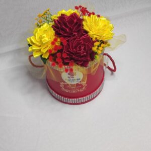 Flower box S z żółto-czerwonymi daliami
