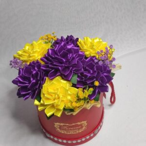 Flower box M z fioletowo-żółtymi daliami
